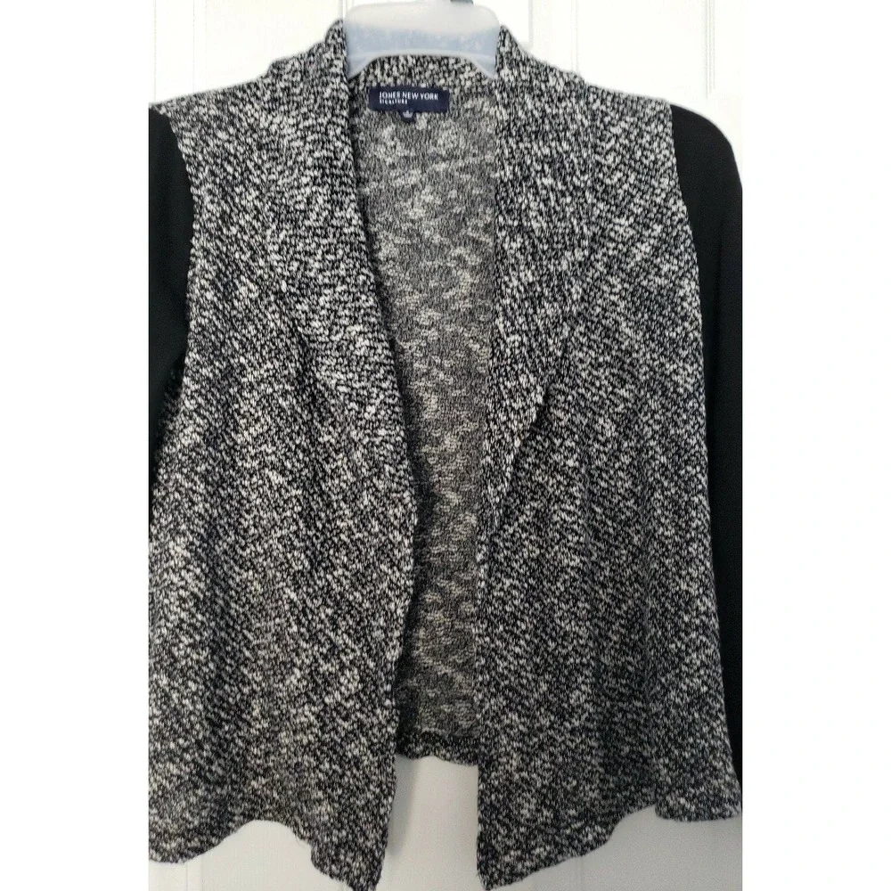 Jones New York Womans Cardigans Sweater‎ Size Small, Black & Grey.